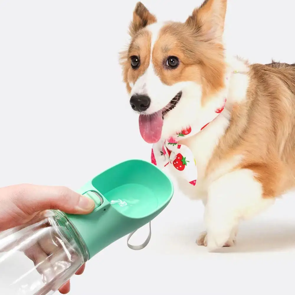 

550ml Portable Dog Water Bottle Light Outdoor Pet Drinking BowlsTravel Feeder Bottle For Walk Dogs Pet Water Dispenser