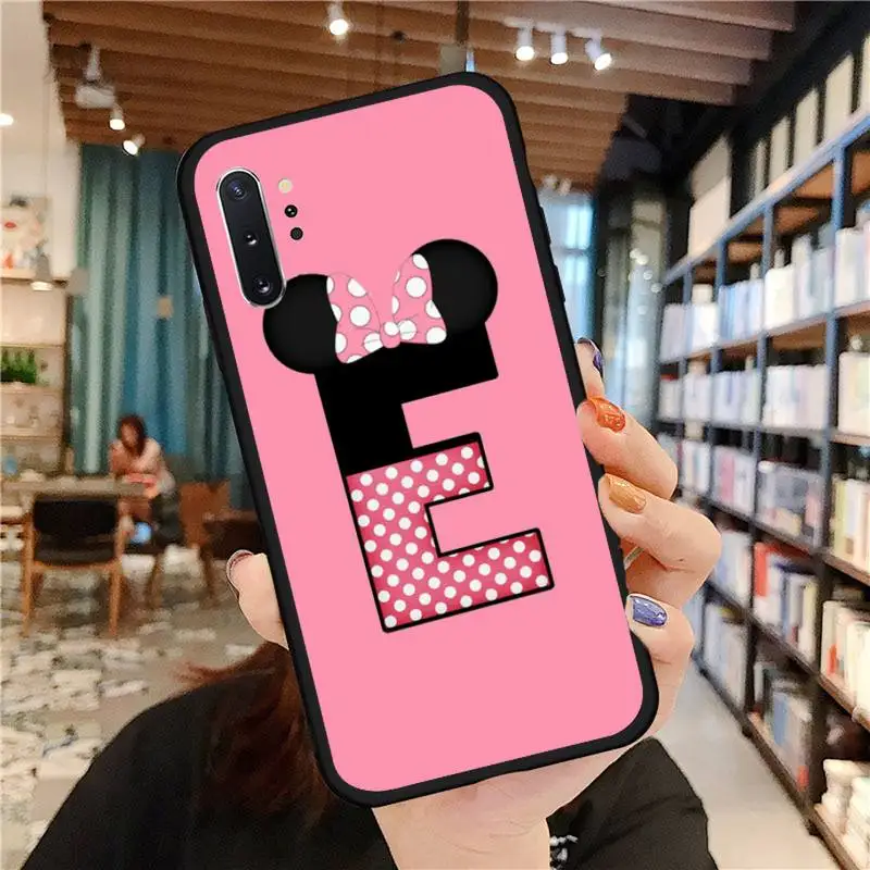 

Cute Cartoon mouse bow 26 letters Phone Case For Samsung A50 A51 A71 A20E A20S S10 S20 S21 S30 Plus ultra 5G M11 funda cover