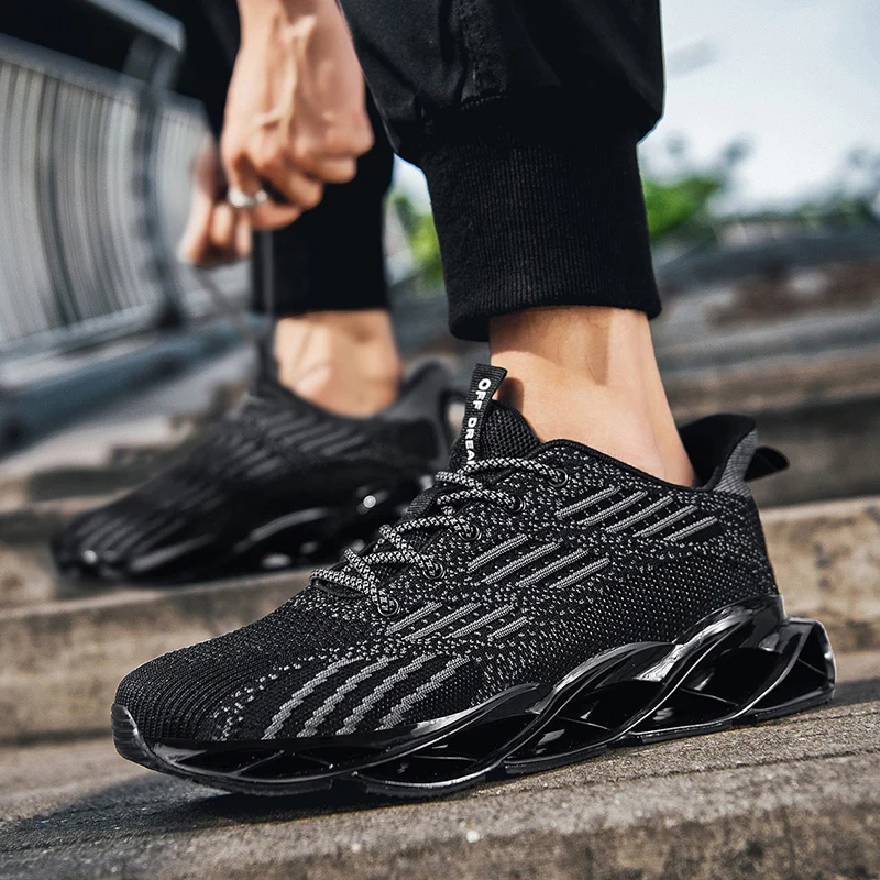 

men shoes Sneakers Male tenis Luxury shoes Mens casual Shoes Trainer Race off white Shoes fashion loafers running Shoes for men