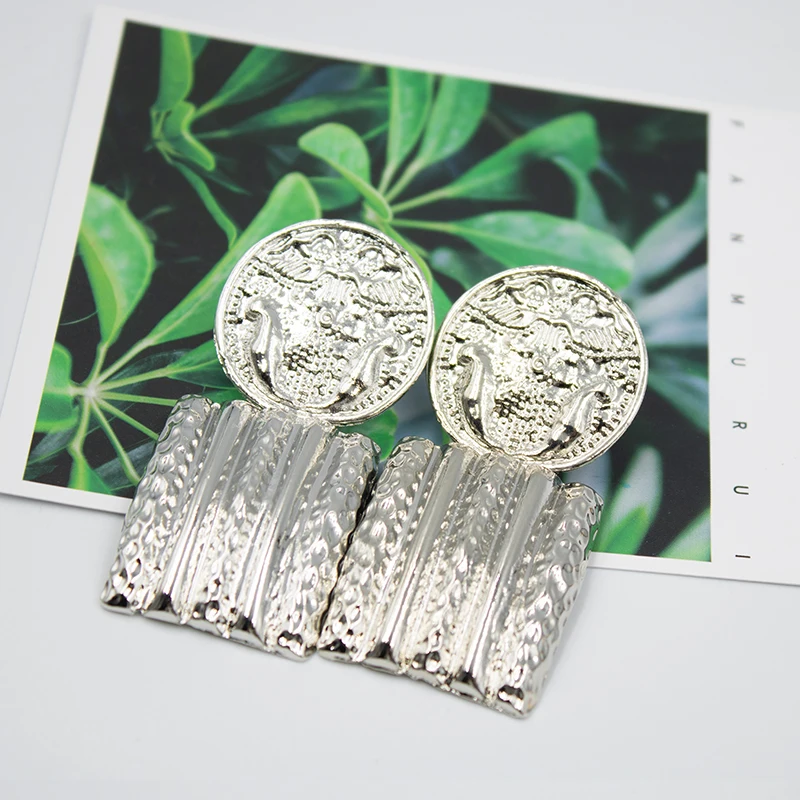 Серьги золотые Цвет большие серьги висюльки для женщин с модным геометрическим