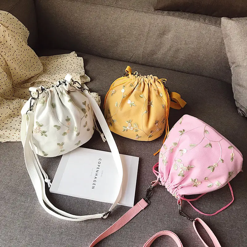 

Women's bags single shoulder bag Female bag Retro embroidery bucket bag ethnic style messenger bags Mini bag small bag for girl