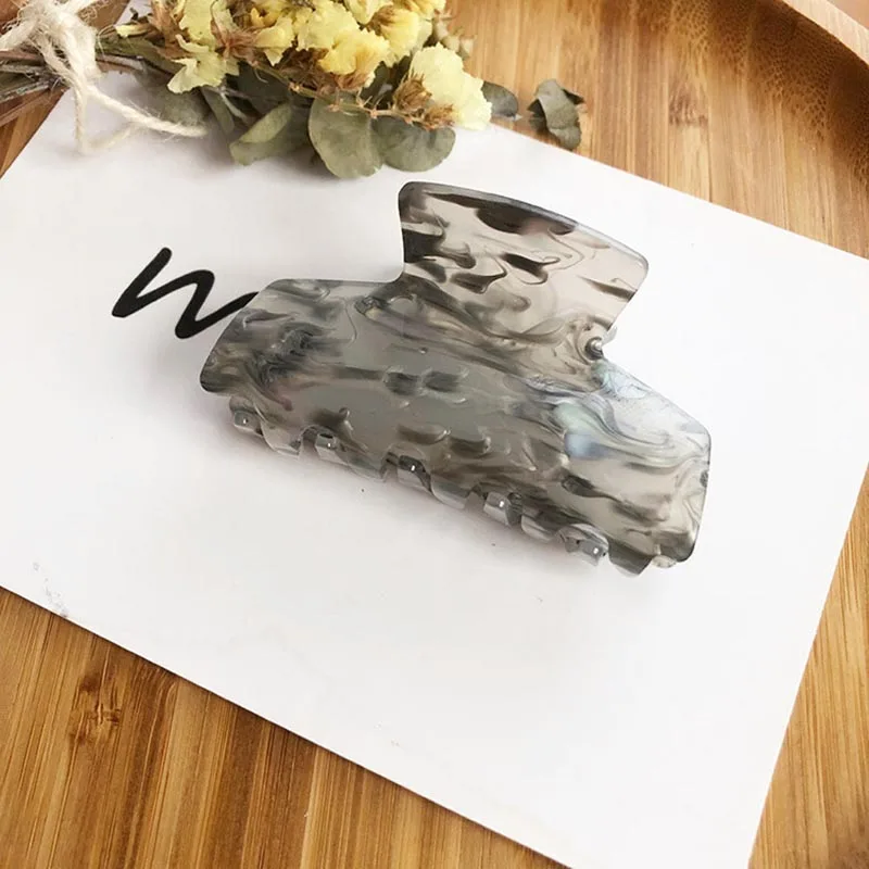 

Korean Horsetail Resin Acetate Bohemian Shell Hairpin Women Sweet Hair Claws Clips Hair Accessories Ladies Large Girls Headwear