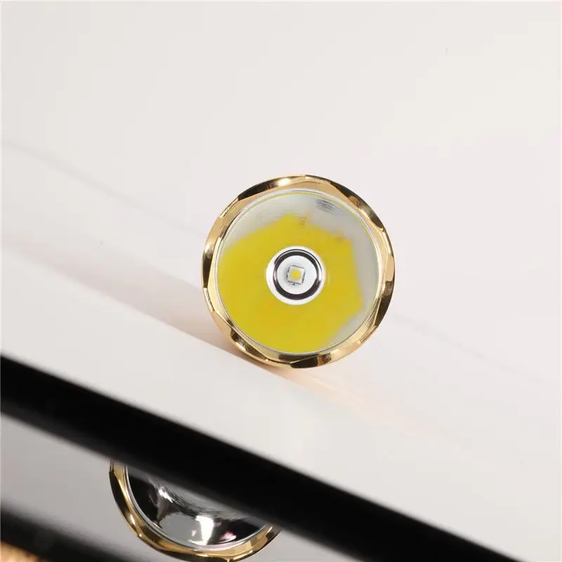 Латунь Astrolux C8 SST40/XP L HI 1300lm 7/4 режима A6 драйвер EDC тактический фонарь 18650 прожектор