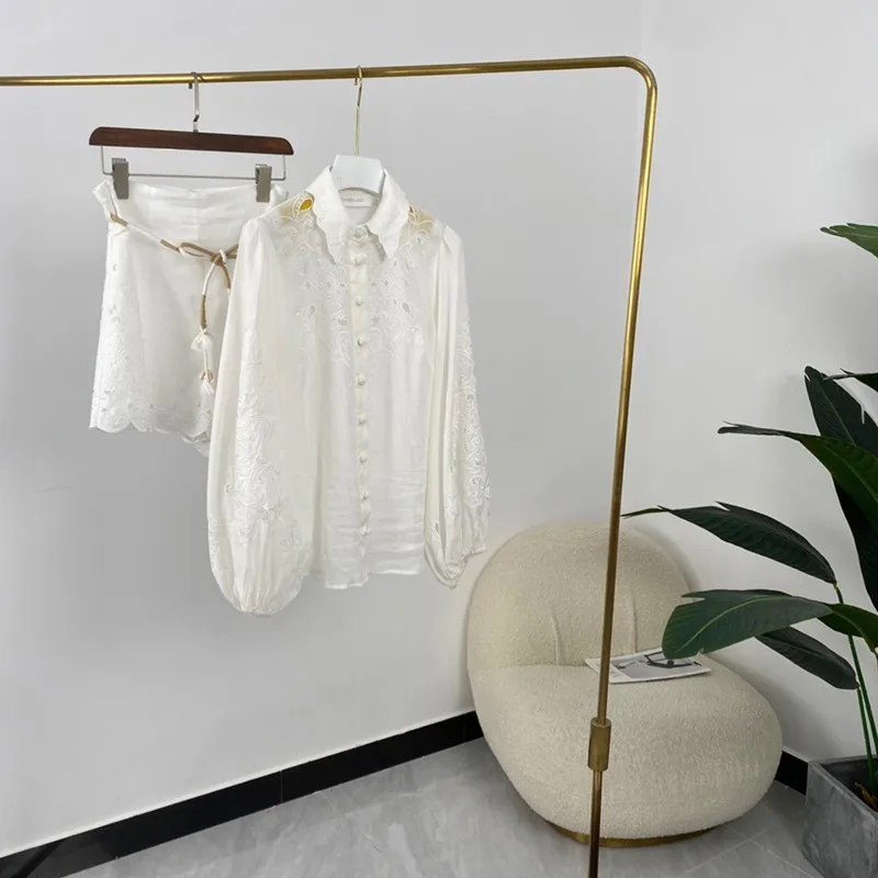 

High Quality Ramie Summer Women Fashion White Embroidery Hollow Out Long Lantern Sleeve Blouse Wide-leg Shorts Suits