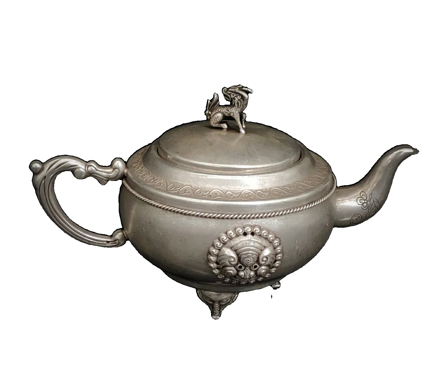 

Laojunlu A White Copper And Gilt-Silver Teapot From The Collection Antique Bronze Masterpiece Collection Of Solitary Chinese