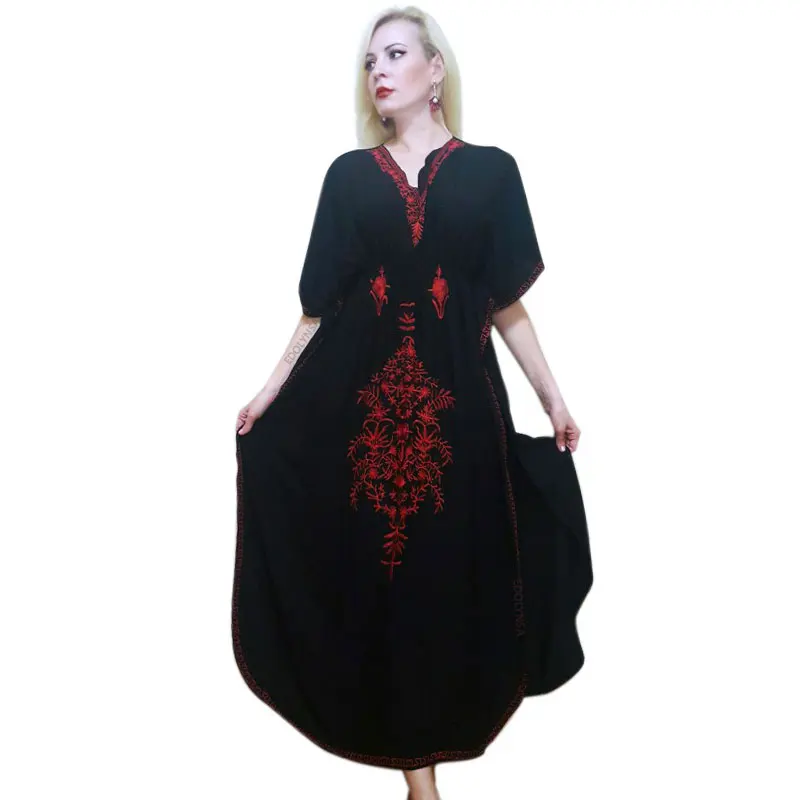 

Embroidery Kaftan Beach Tunic Cotton Beach Cover up Saida de Praia Swimsuit Women Bikini cover up Pareo Sarong Beachwear