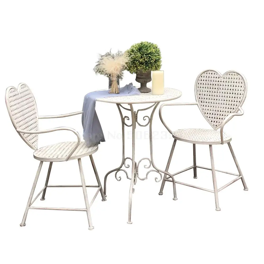  Outdoor garden table and chair three-piece combination wrought iron old art leisure home balcony heart-shaped |