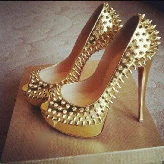 

Sexy Golden Leather Full Rivets 14cm Super High Heels Dress Wedding Shoes Woman Peep Toe Thick Platform Banqurt Pumps Sandals