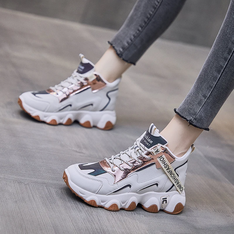 

Женские кроссовки на толстой подошве, с высоким берцем