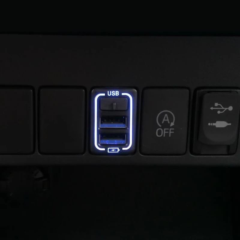 Автомобильное зарядное устройство USB с быстрой зарядкой двухинтерфейсные