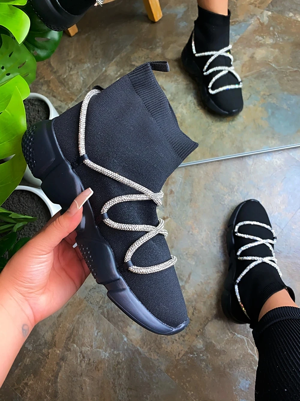 Светильник с высоким берцем Новинка Дышащие летающие носки Обувь для женщин