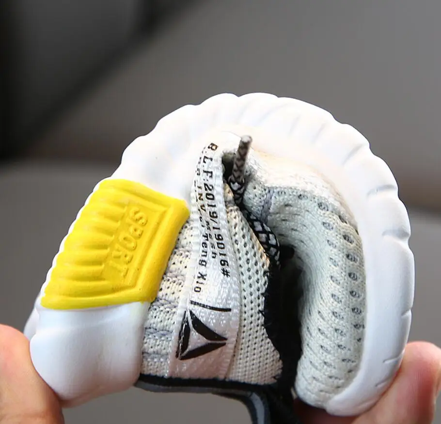 Детская повседневная обувь весенне-осенняя модная спортивная для девочек и