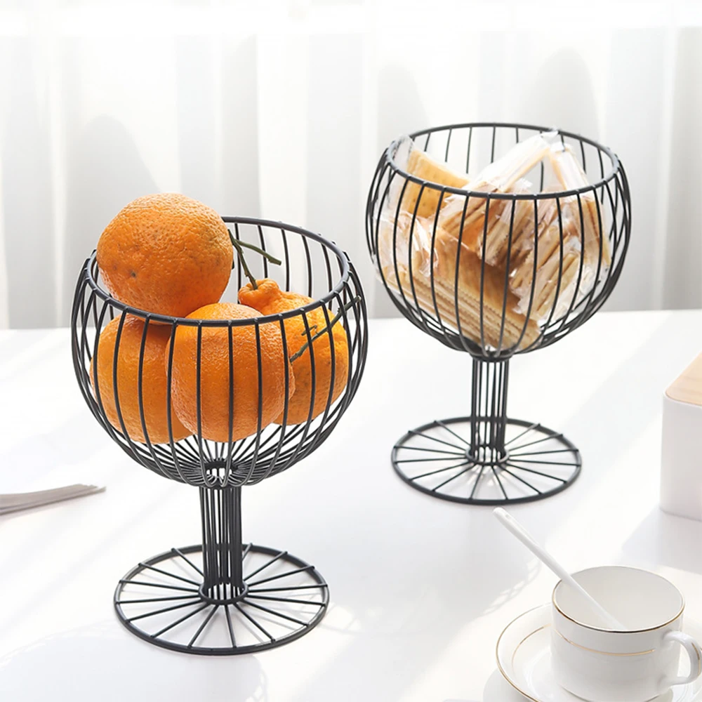 

17.5*17.5*23cm Goblet Shape Iron Fruit Vegetable Snack Basket Bowl Cup Storage Baskets Wrought Iron Kitchen Storage Bowl