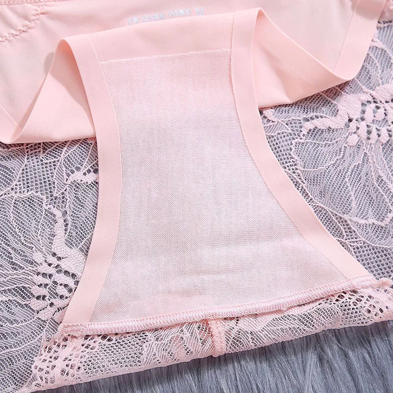 

Solid Color Hollow Out Women Underwear Panties Fashion Floral Lace Lady Briefs Mid-Rise Ruffles Underpants 20