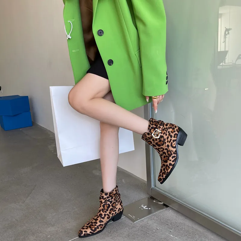 

Short Boots Pointed Toe Chelsea Booties Leopard Belt Buckle Women Fashion Leopard Brown Boots Thick Mid Heeled Winter Boots