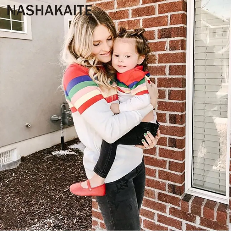 NASHAKAITE/свитер для мамы и дочки; вязаные свитера в радужную полоску для мамы и дочки; зимняя одежда для мамы и дочки