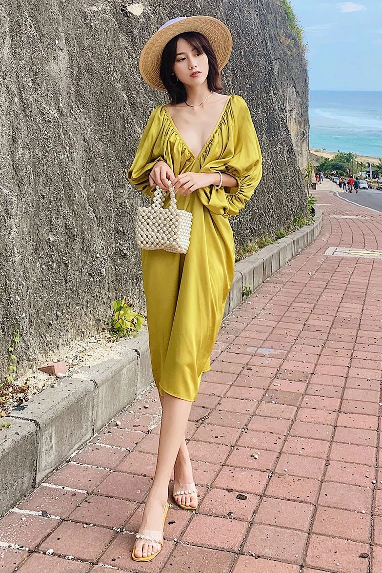 

Womens V-Neck Spaghetti Strap Spring beach dress Bowknot Backless Sleeveless Swing Dress A280