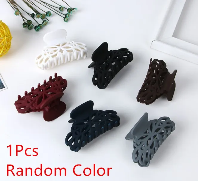 Random Color 1 Pcs Новое поступление, заколка для волос, для женщин, скраб, черный пластик, заколки для волос, выдалбливают, резной Краб для волос, большой размер, заколки для волос - Цвет: Random Color 1 Pcs