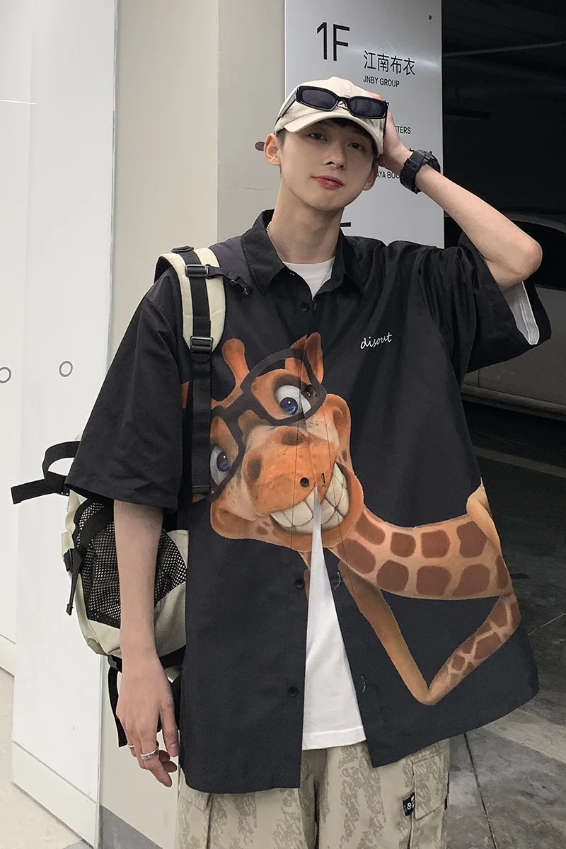 

2021 summer new fashion shirt giraffe creative printing half sleeve casual short sleeve ruffian handsome shirt man