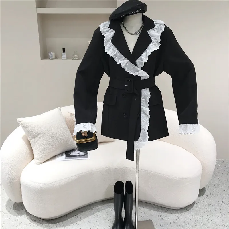 

Women's Spring Summer 2021 Niche Design Fashion Lace And Fungus Edge Patchwork Long Sleeve Suit Coat Temperament Top