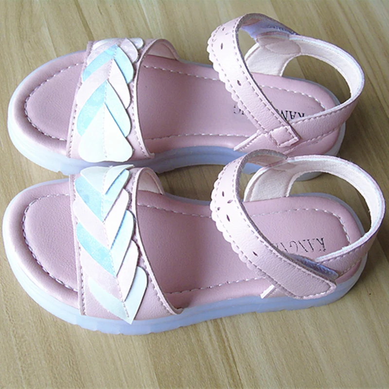

Girls Sandals Sweet Soft Children's Beach Shoes Kids Summer Floral Sandals Princess Fashion Cute High Quality Non-slip Shoes