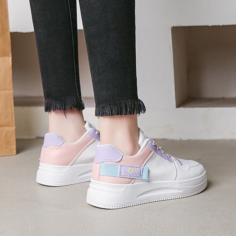 Fashion Spring Women Platform White Flats Casual Female Shoes Outdoor Comfortable Sneakers Zapatos De Mujer Hot