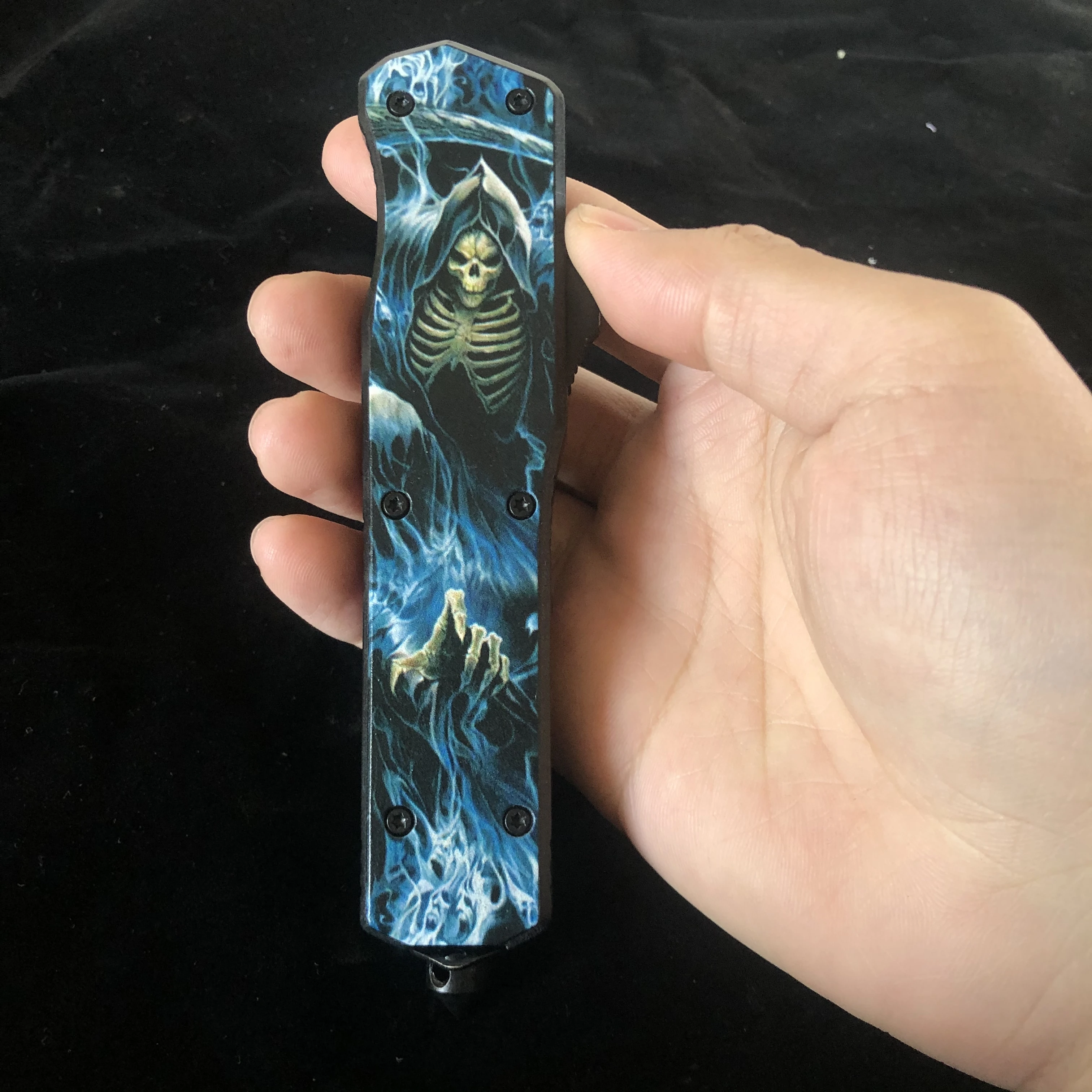 

9 IN Stainless Steel Zinc Alloy Handle Outdoor Tactical Survival Folding Camping Knife