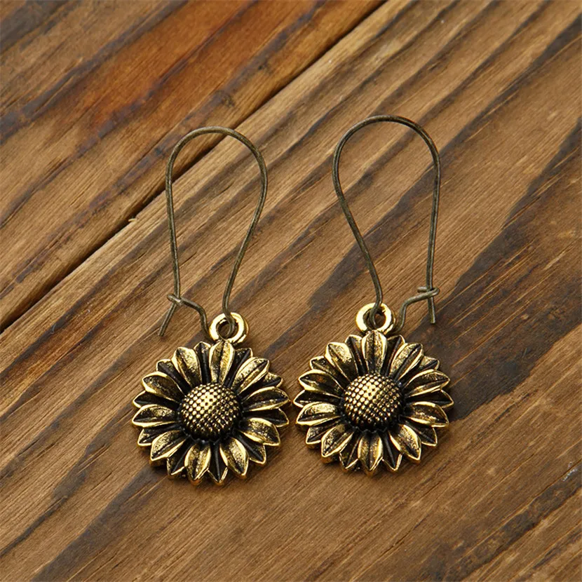 

Sunflower Earrings Vintage Jewelry Aesthetic Earring For Women Gold Plated Accessories Luxury Design Gifts For The New Year Pair