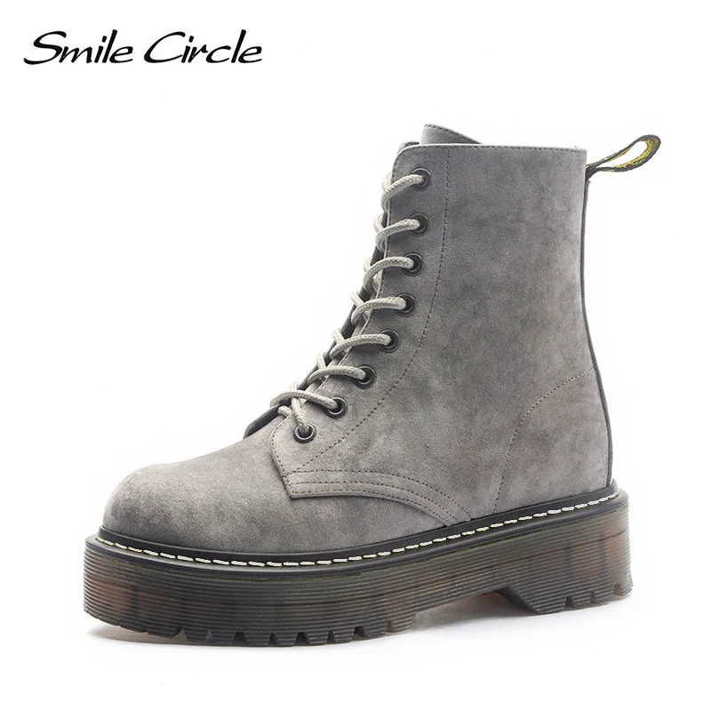 Женские мотоциклетные ботинки со смайликом и круглым Size36-41; сезон осень; коллекция года; модные армейские ботинки с круглым носком на шнуровке; женская обувь - Цвет: Suede gray