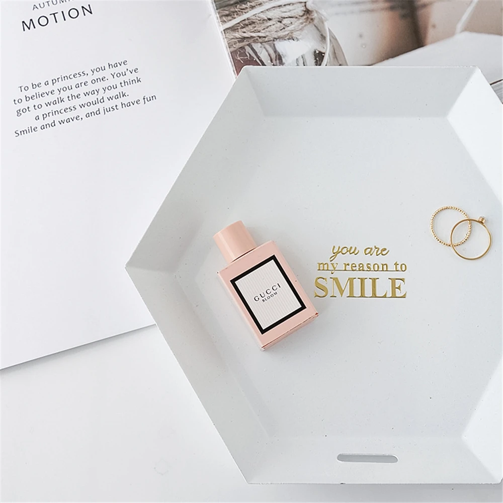 Металлический декоративный поднос для ювелирных изделий духи косметика тарелка