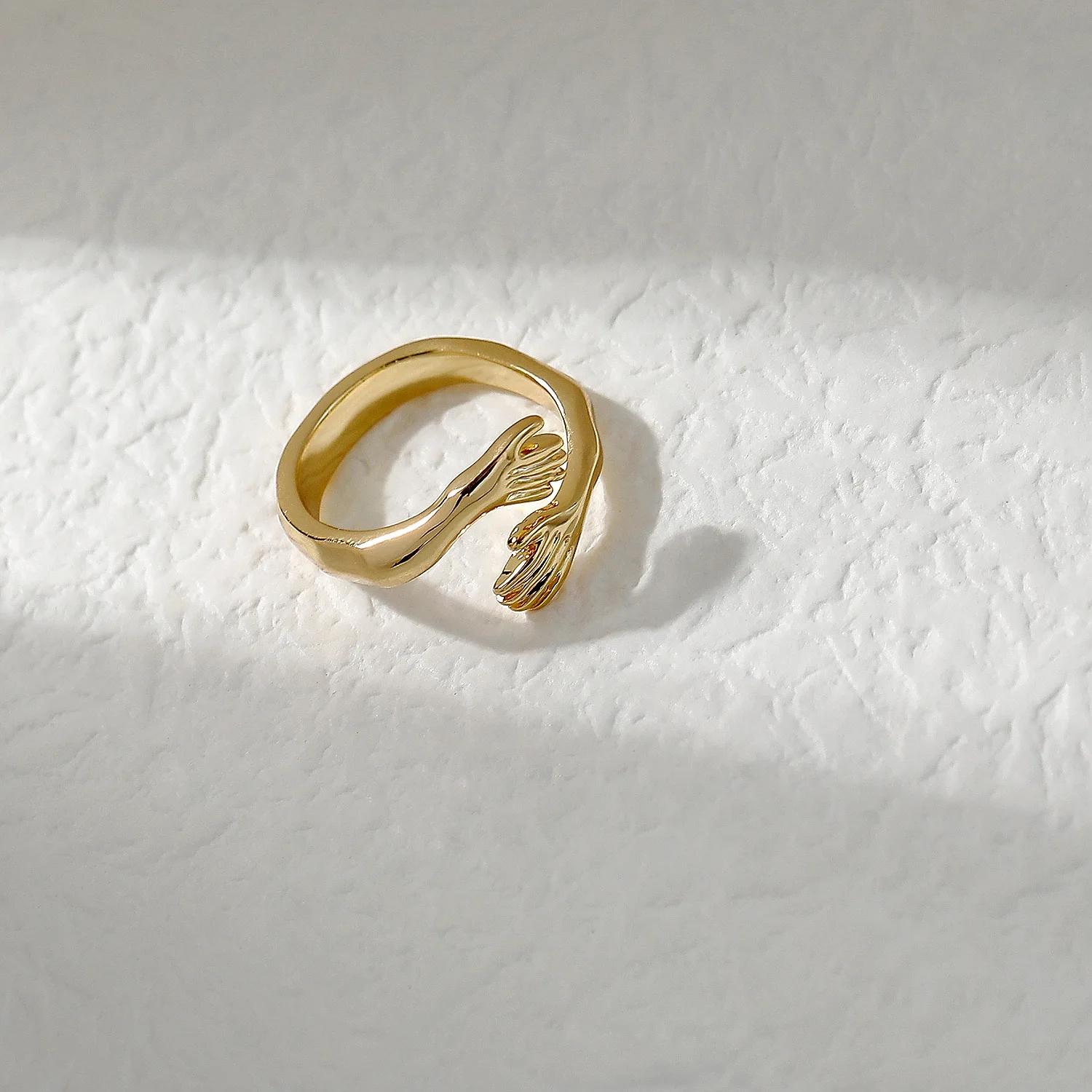 Новое индивидуальное винтажное модное простое геометрическое эко латунное кольцо для обниманий 14 золотистого цвета для женщин и девушек ювелирные изделия для вечерние Ринок горячая Распродажа 2021