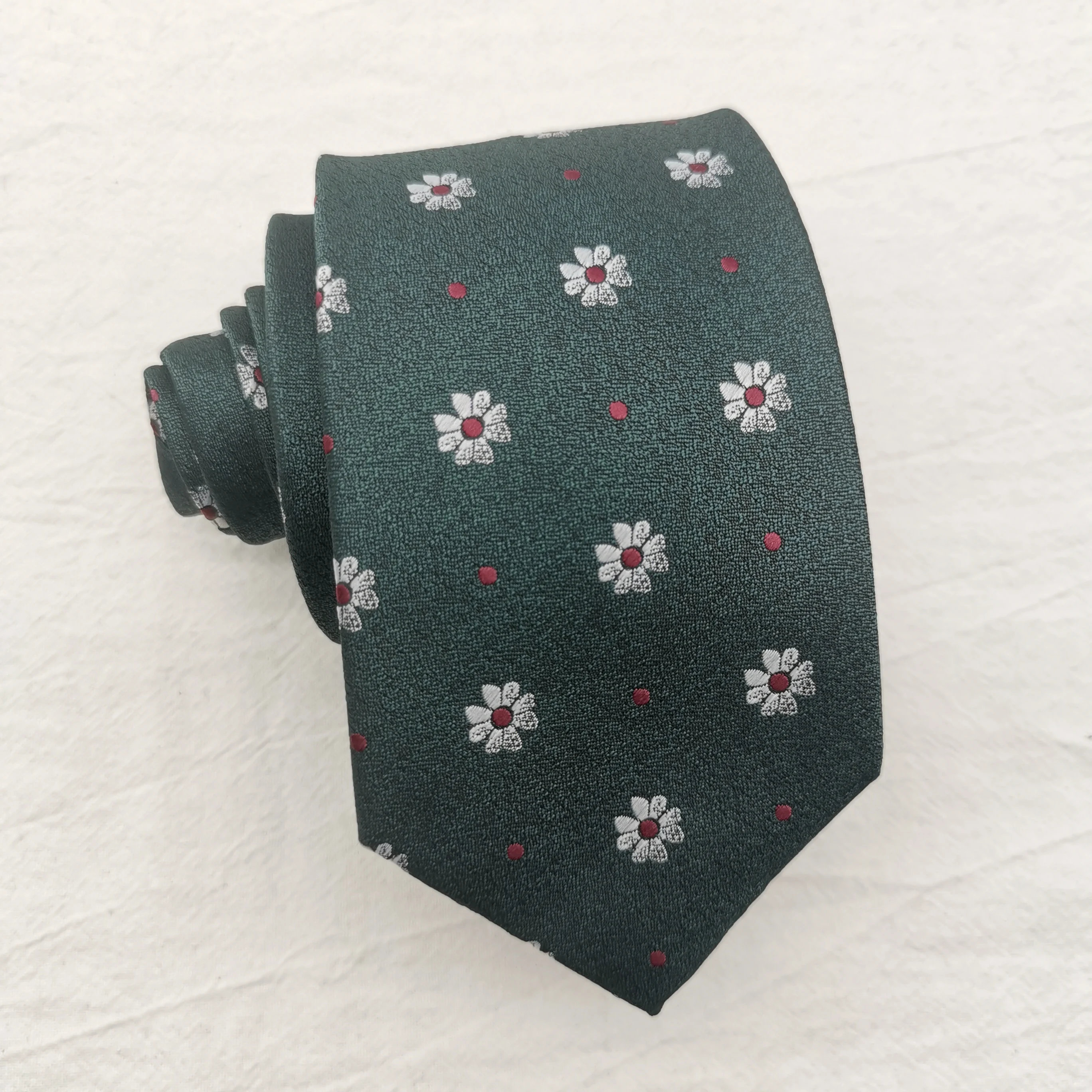 Ручной связки Женский Летний JK Винтажный Цвет-закрашенный Кофе Темно-зеленый Золотой Маленький Цветок DK Колледж Стиль 7см Мужская мода Ins.