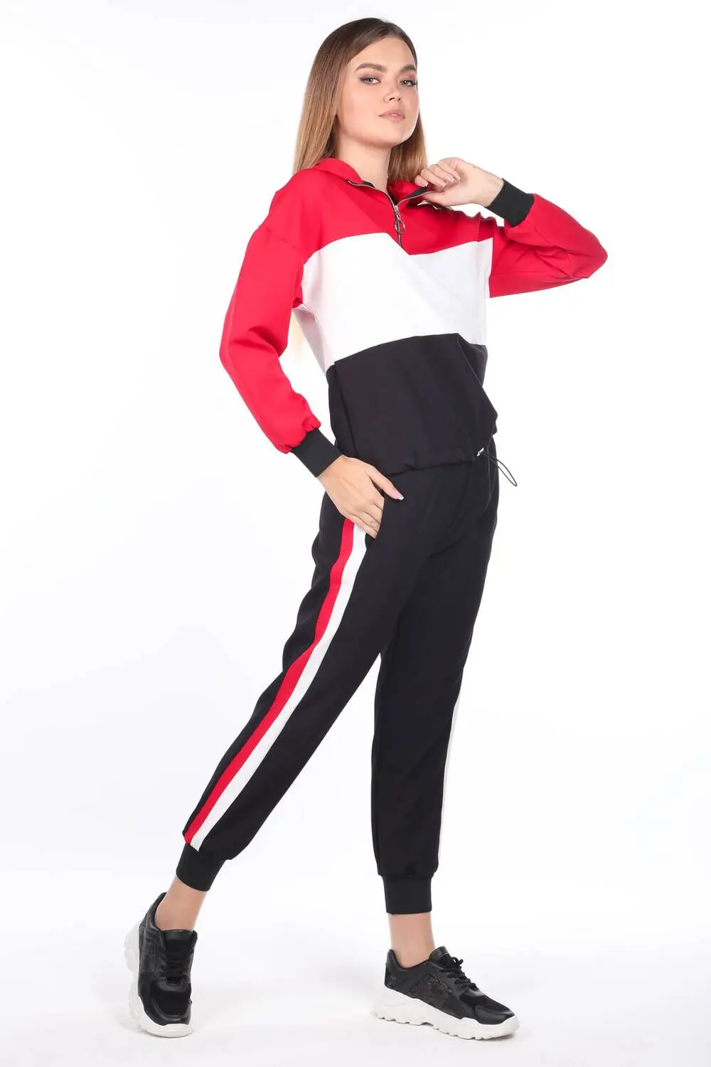 

Womens Hooded Rubber Piece Tracksuit Set