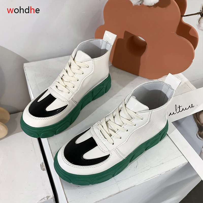 

wohdhe Women Sneakers Flat Platform Lace Up Casual Brand Designer Vulcanized Shoes Lace Up Patent Leather Sneakers 2020