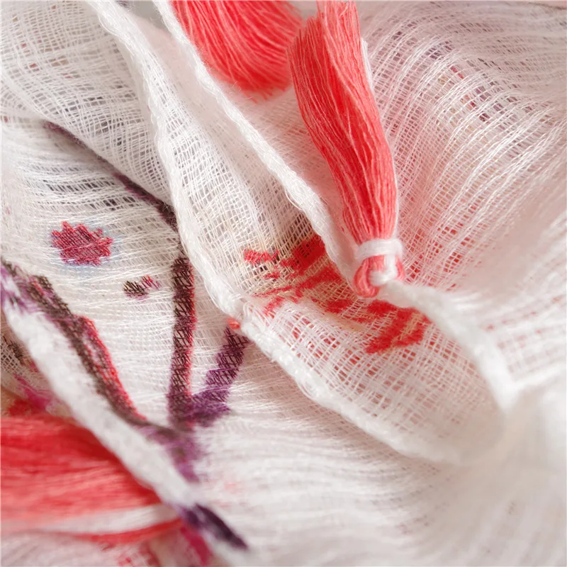 

Women summer sunscreen silk Scarves Ethnic style dustproof beach towel Winter cotton and linen scarf fashion print tassel shawl