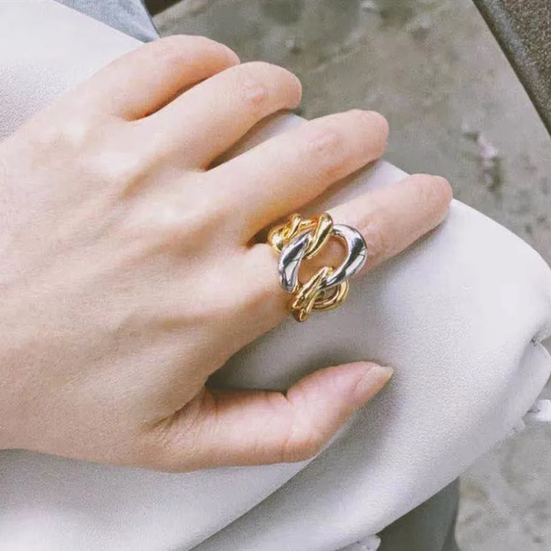 Новые металлические сырой цепь выдалбливают асимметрия ретро одежда с