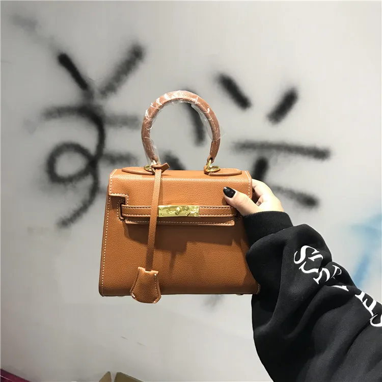 

2020 Europe and The United States New Kelly Bag Handbag Lock Platinum Lady Bag One-shoulder Sloping Bag Bag Purses and Handbags