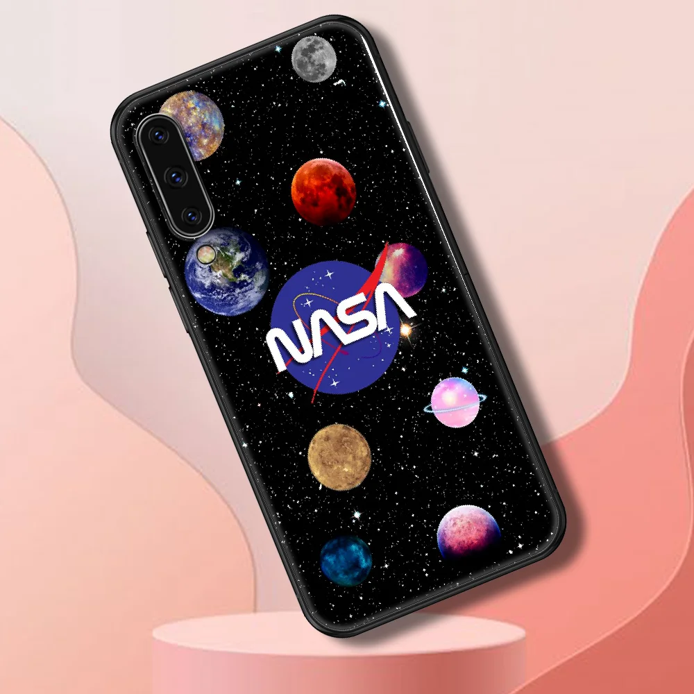 

Aerospace NASAINGS Astronaut Space Phone case For Samsung Galaxy A 3 5 7 8 10 20 21 30 40 50 51 70 71 E S 2016 2018 4G black