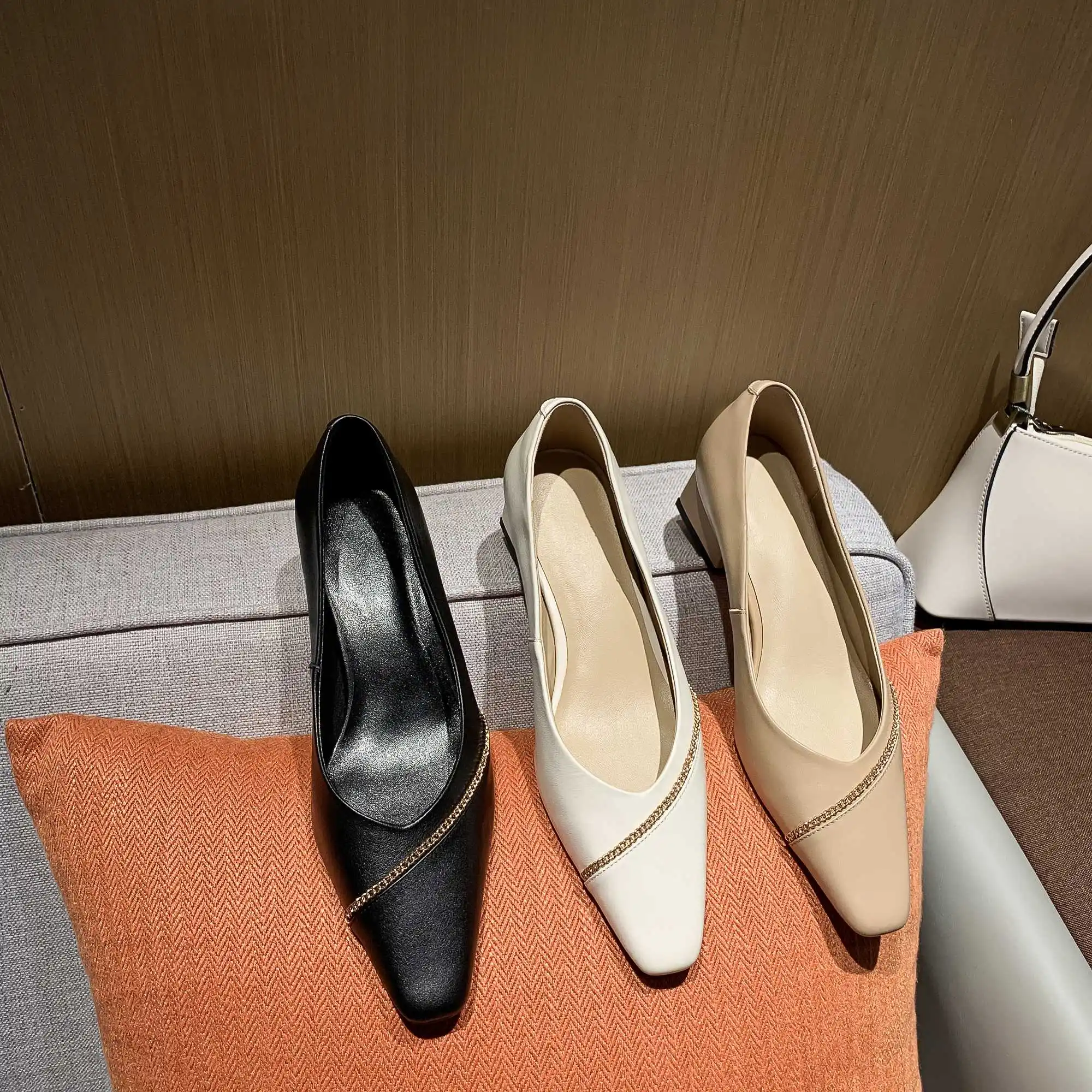 

Lenkisen new arrival korean street full grain leather high quality square toe thick med heel slip on young lady women pumps L53