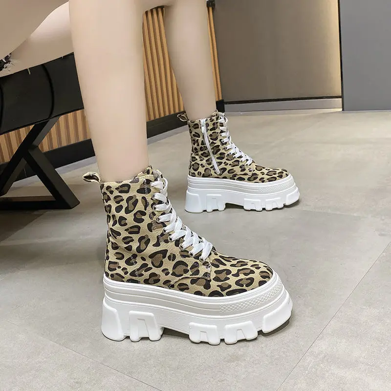 

Platform High Top Woman Short Boots Women Casual Canvas Pumps Autumn Fashion New Leopard Round Toe Black 9cm Thick Bottom Shoes