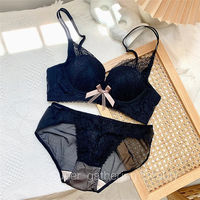 

New Comfortable Sexy Girl Style Lace Small Chest Gathered No Steel Ring Receipt Of Milk On The Tone