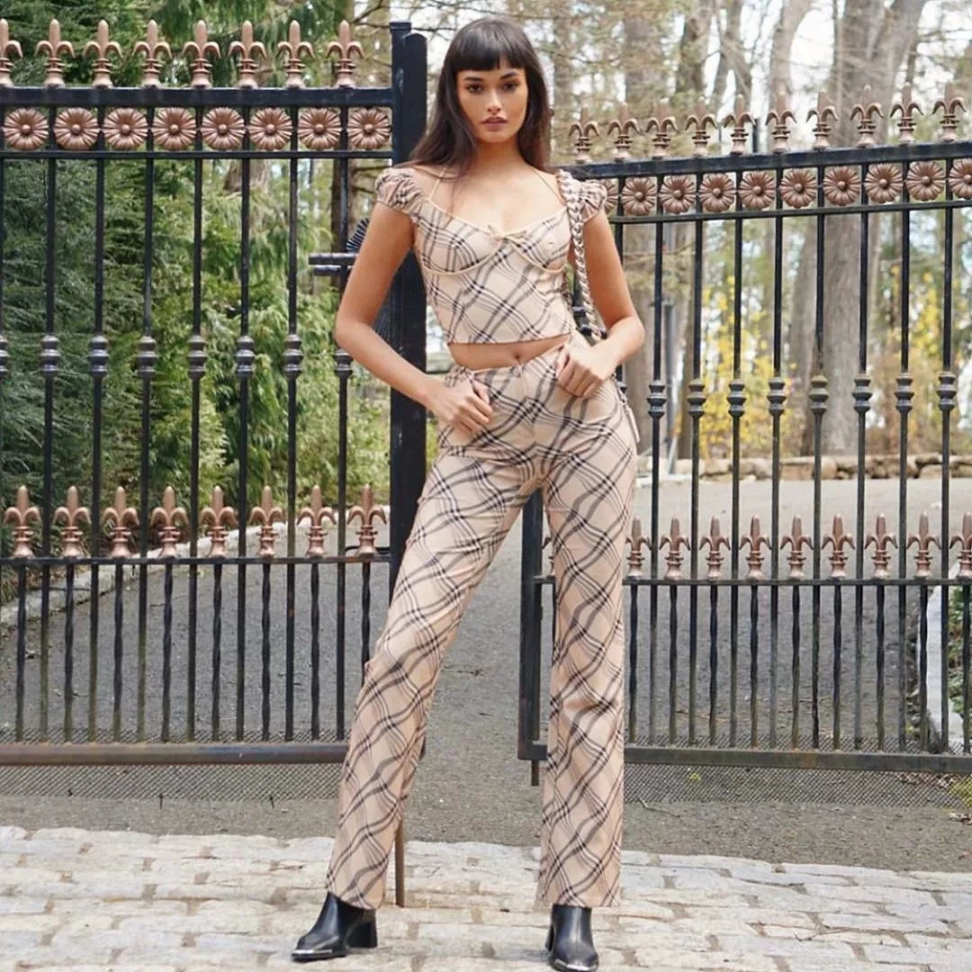 

IAMGIA Milk Tea Plaid Set 2021 Spring/Summer New Women's Fashion High Waist Short Skirt Hot Girl Sling Short Top