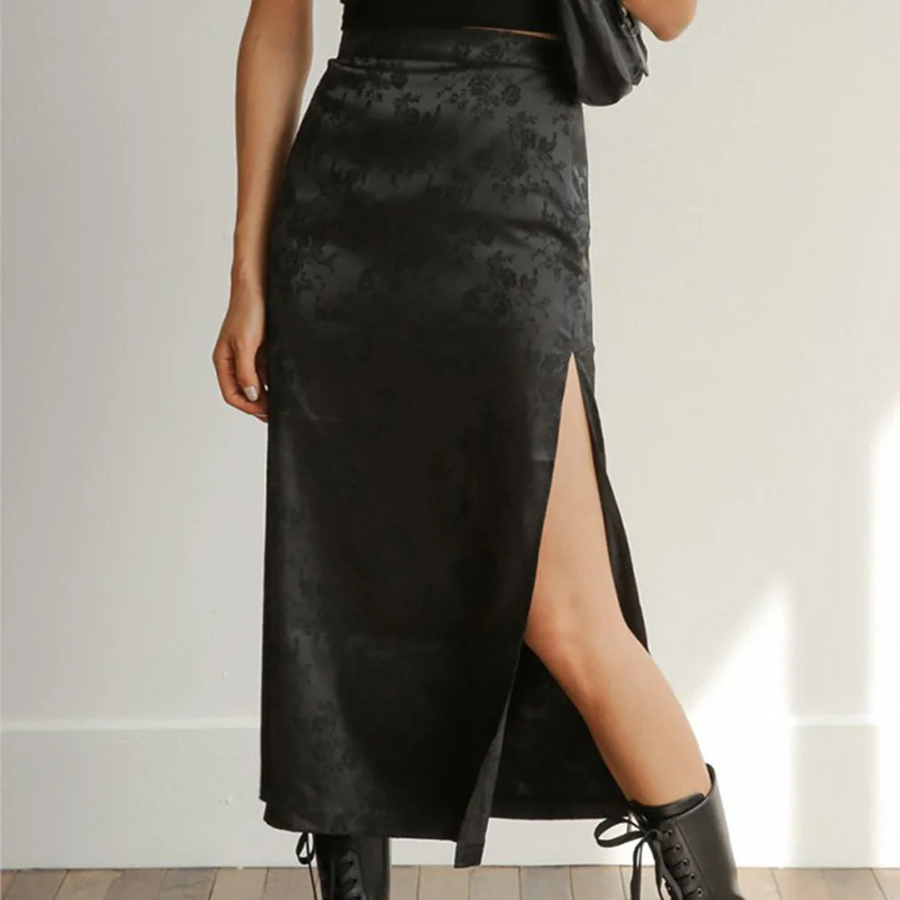 

2021 Summer And Summer New Dark Style Women's Gothic Retro Style Volume Jacquard Split Hip Skirt Punk Style Straight Dress