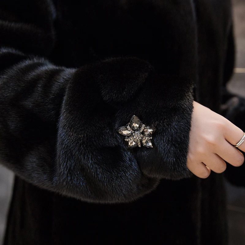 2020 new mink fur coat female whole mink mid-length hooded imported mink fur coat winter anti-season