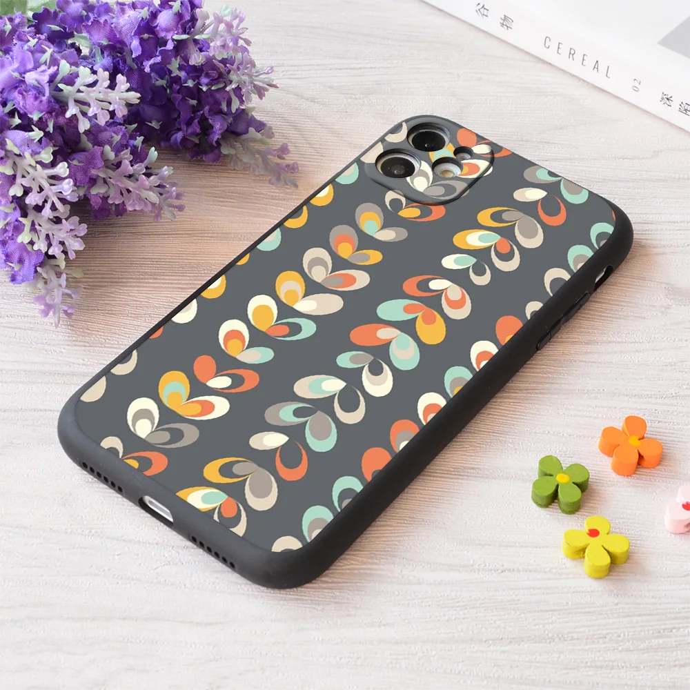 

For iPhone Retro Seasons 02 Winter Dreams Print Soft Matt Apple Case