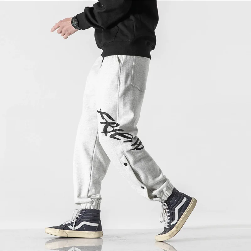 

2021 новая весенняя одежда монограмма впитывает пот и Штаны для Для мужчин популярного логотипа вязаный однобортный свободные Повседневное ...