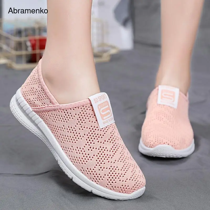 

Women Summer Hollow Breathable Cloth Shoes Chaussure Femmes Soft Sole Wearproof Jogging Shoes Casual Walking Shoe Tenis Feminino