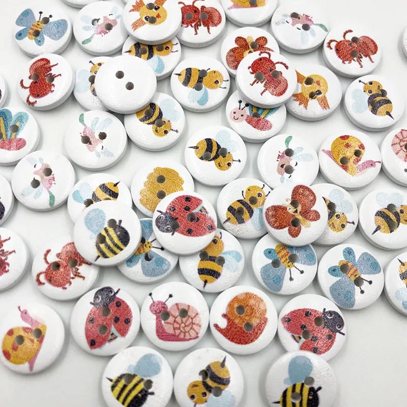 

100 pcs animals 2 Holes Wood Buttons Craft Scrapbooking Sewing Clothing Accessories 15mm Buttons Painted Sewing Crafts WB696