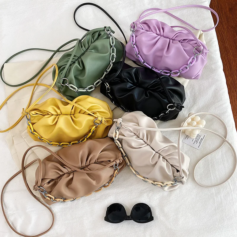 

Acrylic Chain Design Sweet Cloud Bag PU Leather Crossbody Bags For Women Solid Color Shoulder Handbags New Female Cross Body Bag