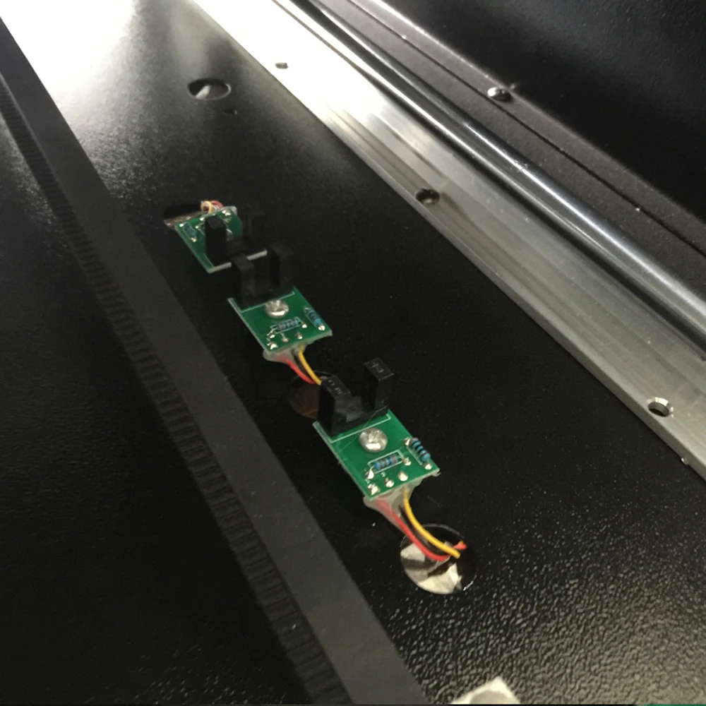 Универсальный сертифицированный Плоский УФ принтованная футболка с белыми